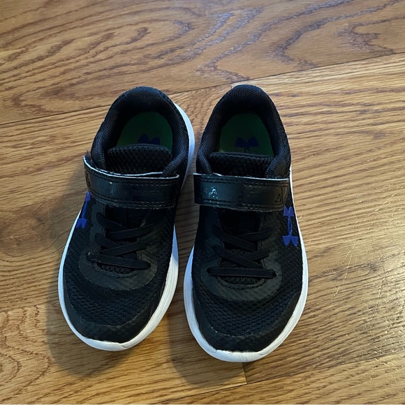 Under Armour Shoes Little Boys Under Armour Sneakers Poshmark